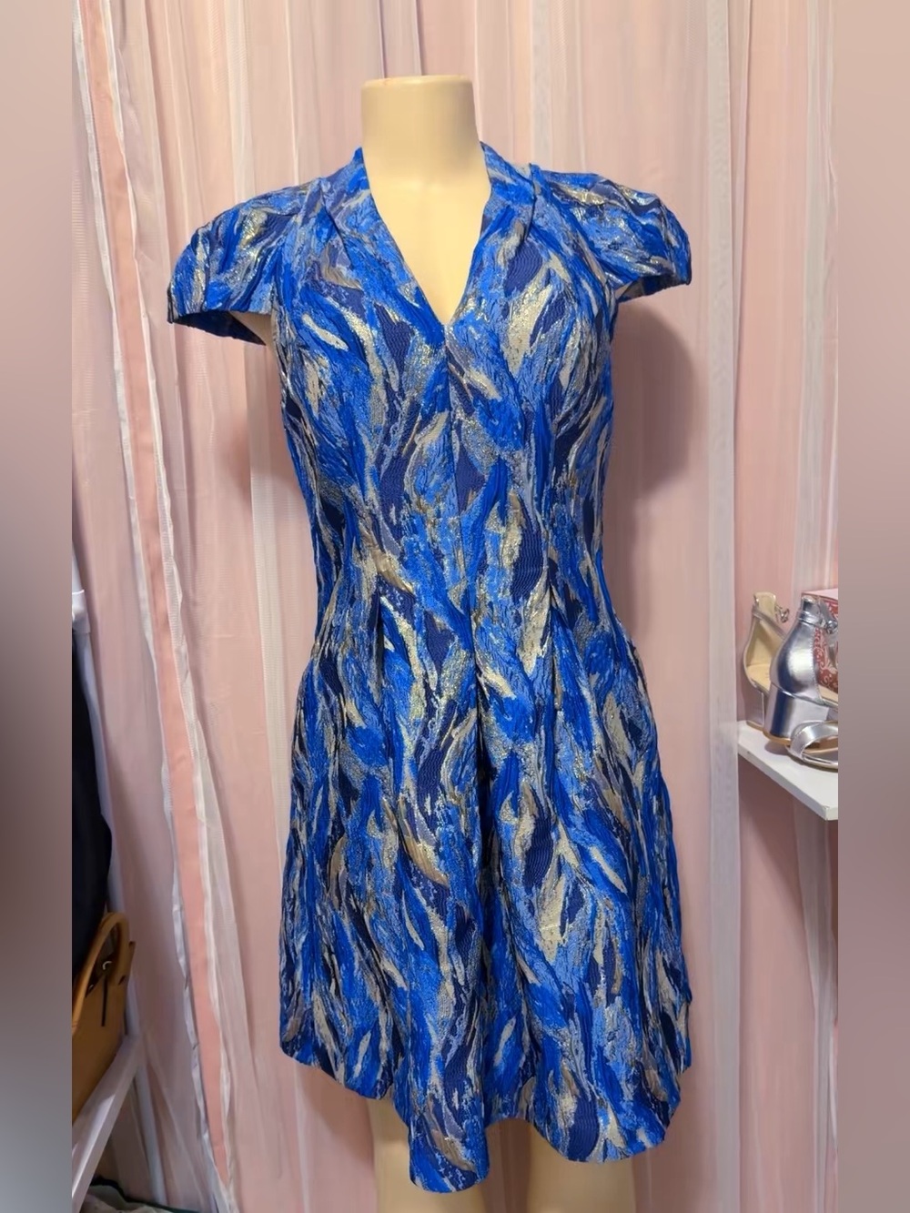 Vince Camuto Blue and Silver Metallic Fit-and-Flare Midi Dress size 4